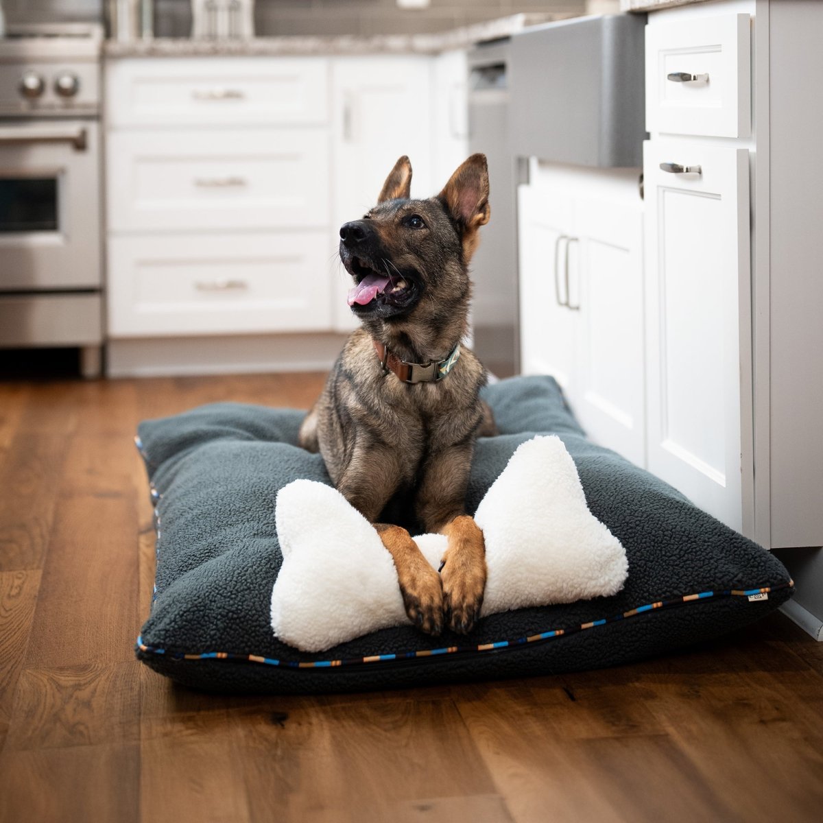 Orthopedic Foam Sherpa Pillow Bed - beds, New, and Orthopedic Beds