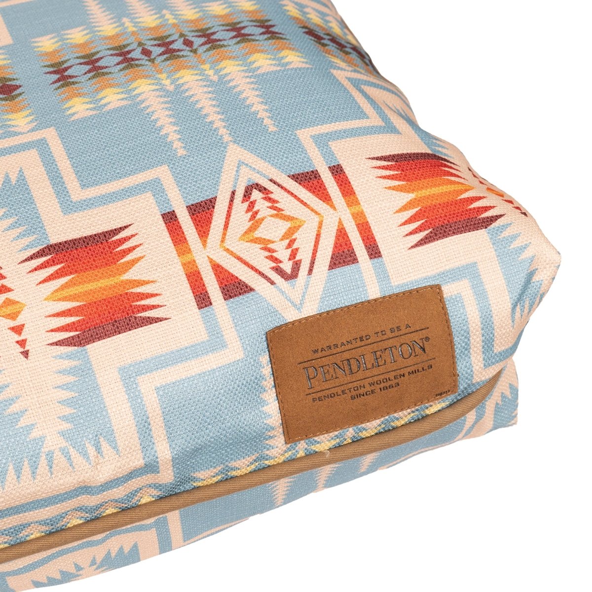 Pendleton All Season Pet Napper - beds, New, and Outdoor Beds