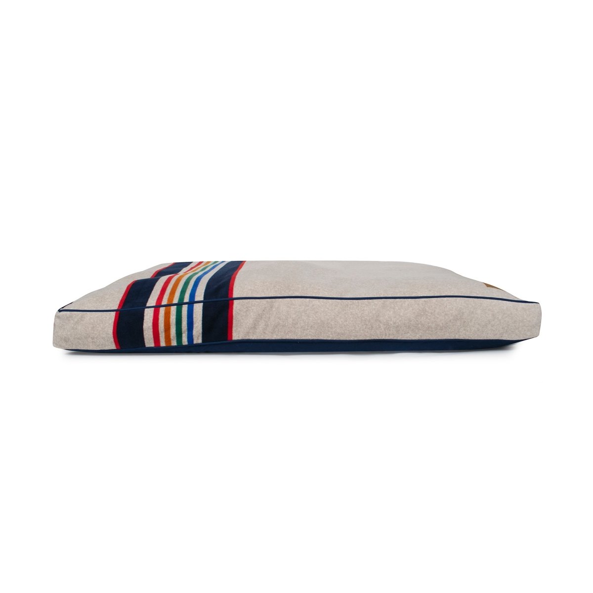 Pendleton Yellowstone National Park Pet Napper Fleece Dog Bed X-Large (48x36x4), Complete Bed