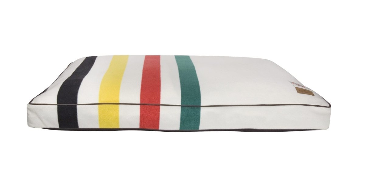 Pendleton Glacier National Park Pet Napper Fleece Dog Bed X-Large (48"w x 36"d x 4"h), Complete Bed