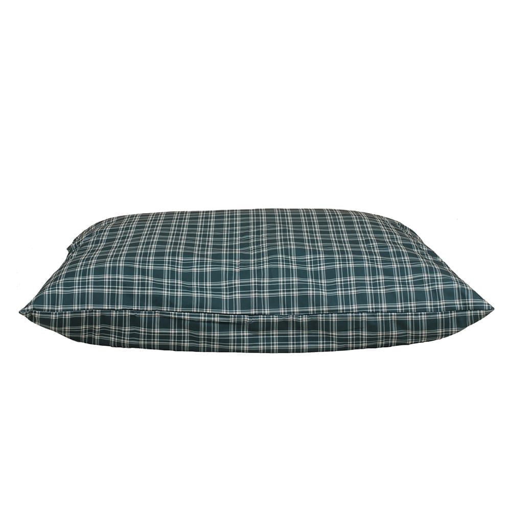 Plaid Shebang Rectangle Indoor Outdoor Dog Bed Green, Medium (44x35x4)